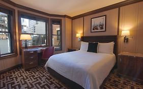 Iroquois Hotel Nyc